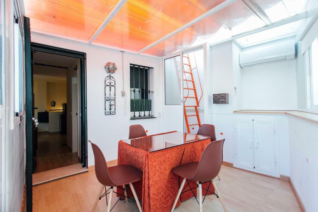 Bright Duplex W/ Terrace Lejlighed Sevilla Eksteriør billede