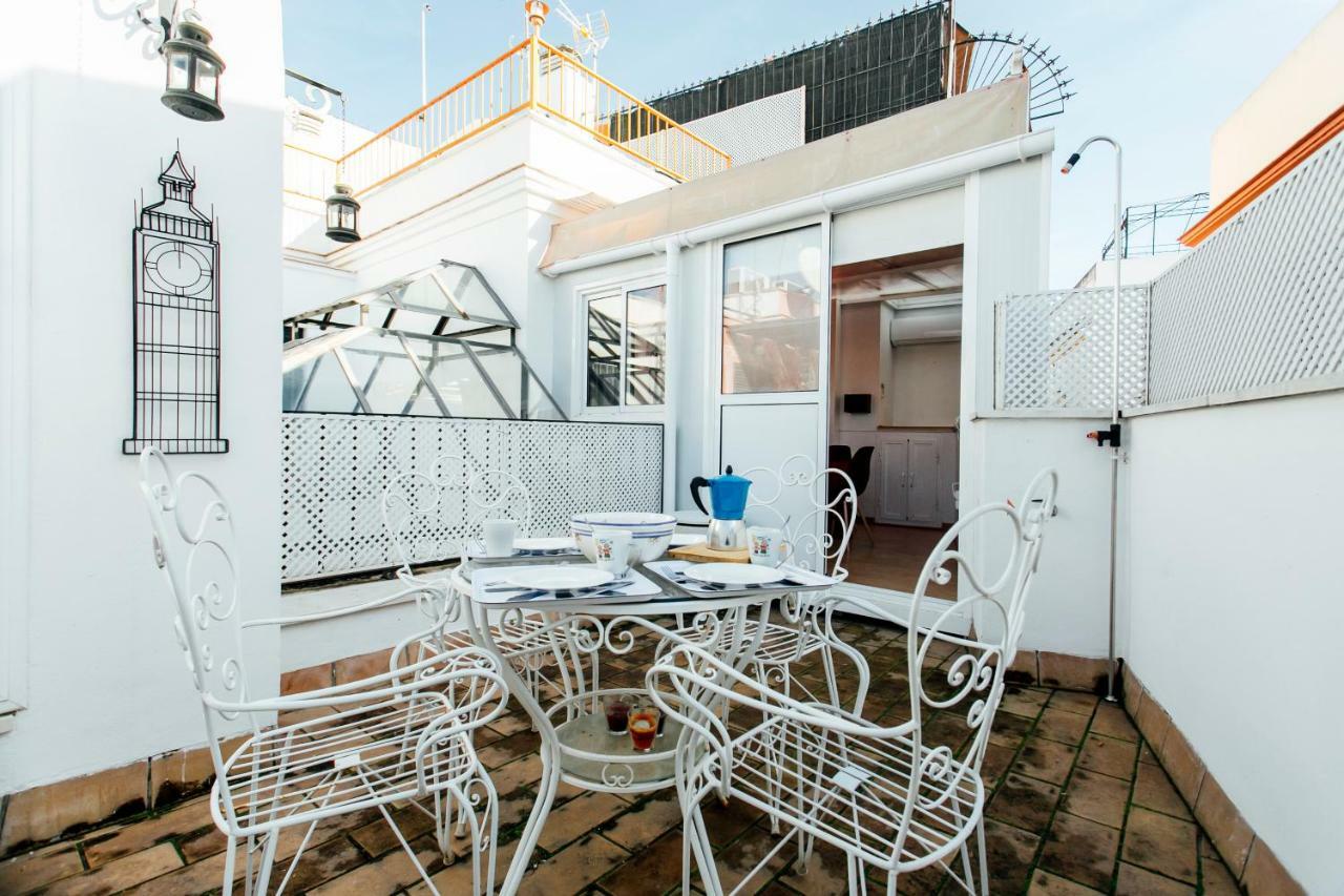 Bright Duplex W/ Terrace Lejlighed Sevilla Eksteriør billede